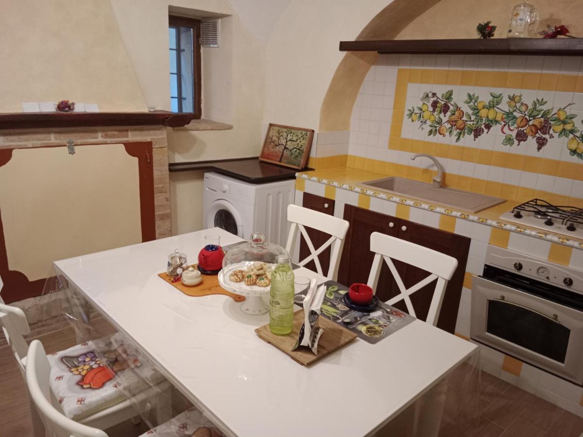 Creta Rossa Bed & Breakfast Larino Exterior photo